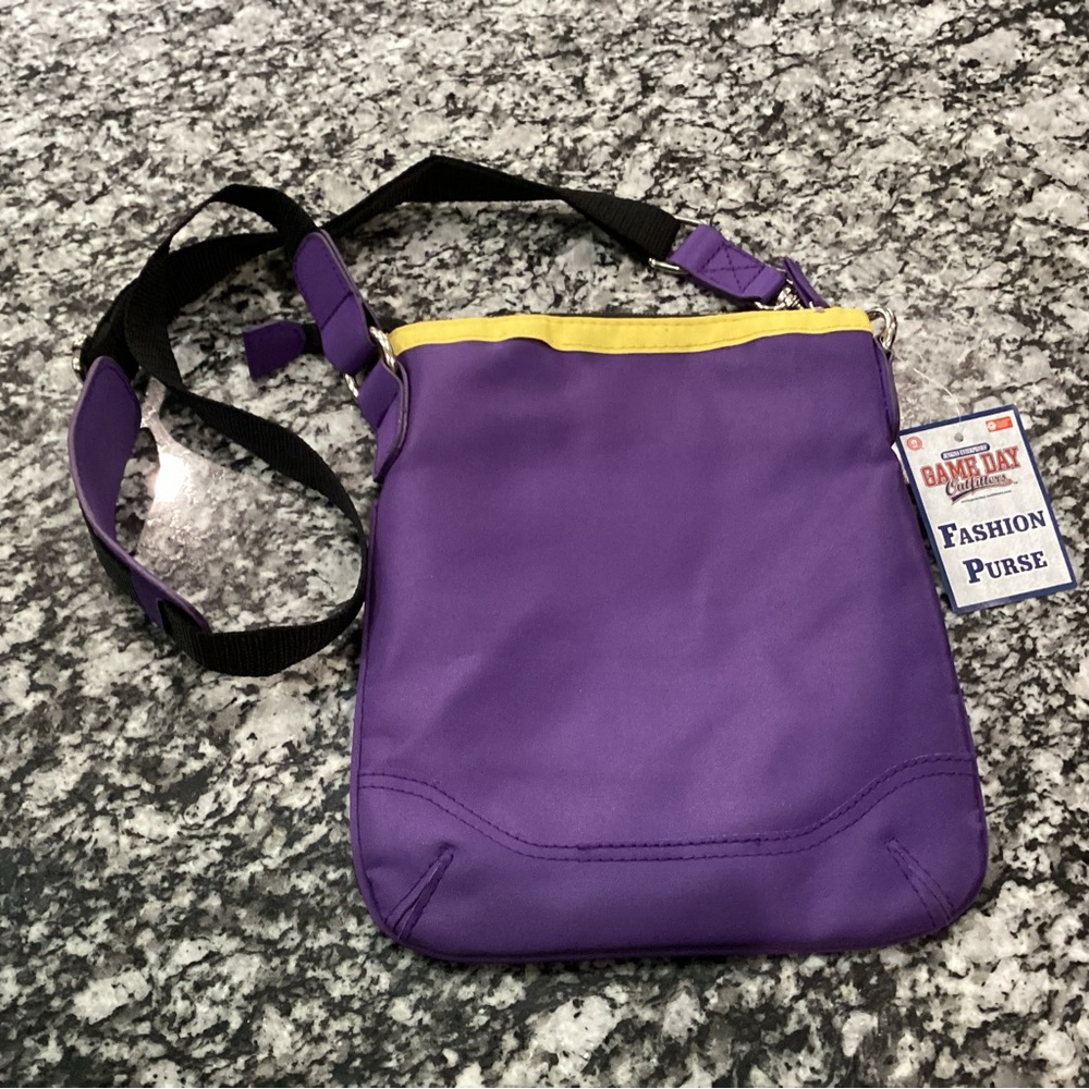 🟣 NWT - LSU Tigers - Women’s Crossbody Purse - Beautiful - Functional - Fans - Picture 13 of 16